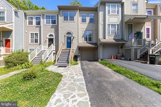 8309 LINDEN OAKS CT, Lorton, VA 22079