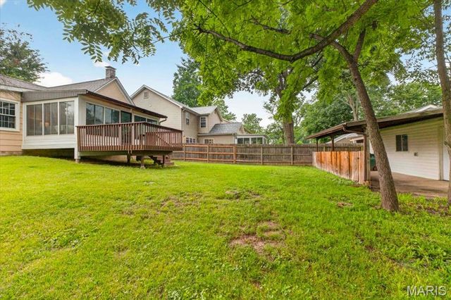 9351 Golden Gate Road, Rock Hill, MO 63144