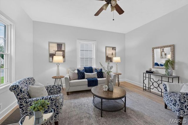 9351 Golden Gate Road, Rock Hill, MO 63144