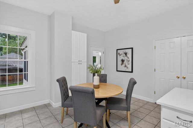 9351 Golden Gate Road, Rock Hill, MO 63144