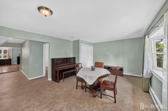 41 Weldon Road, Edison, NJ 08817