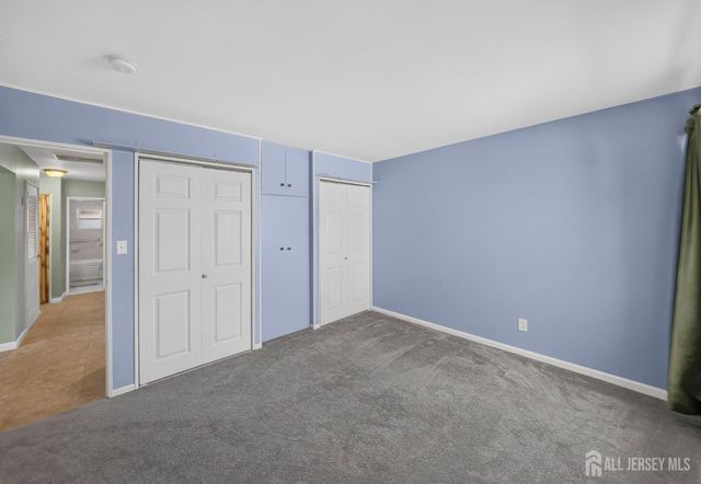 41 Weldon Road, Edison, NJ 08817