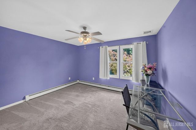 41 Weldon Road, Edison, NJ 08817