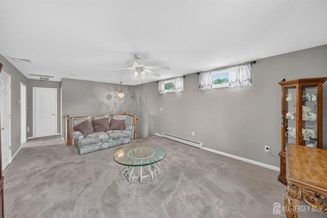 41 Weldon Road, Edison, NJ 08817