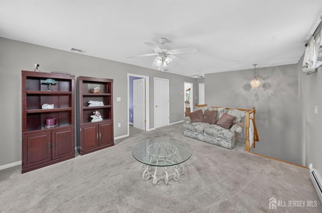 41 Weldon Road, Edison, NJ 08817