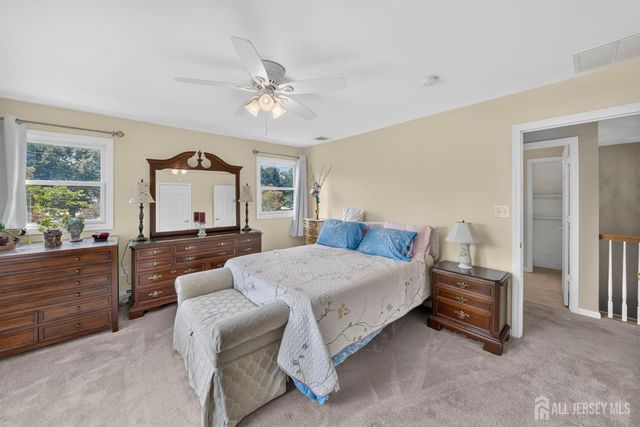 41 Weldon Road, Edison, NJ 08817