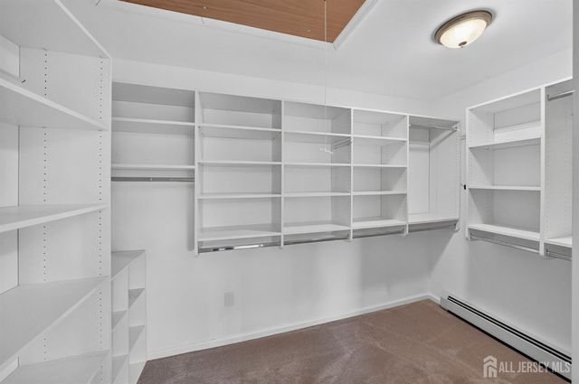 41 Weldon Road, Edison, NJ 08817