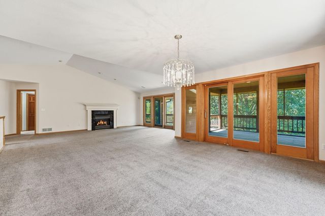15 Anemone Circle, North Oaks, MN 55127