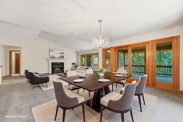 15 Anemone Circle, North Oaks, MN 55127