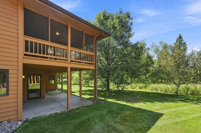 15 Anemone Circle, North Oaks, MN 55127