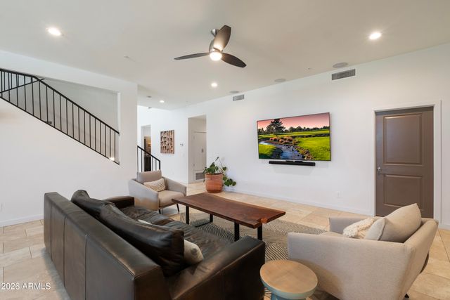 7281 E ROYAL PALM Road, Scottsdale, AZ 85258