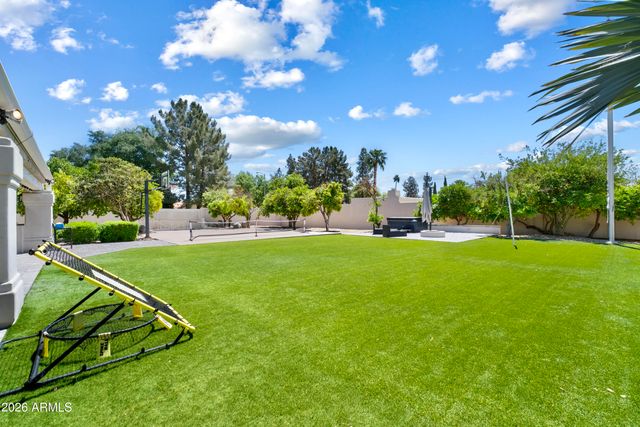 7281 E ROYAL PALM Road, Scottsdale, AZ 85258
