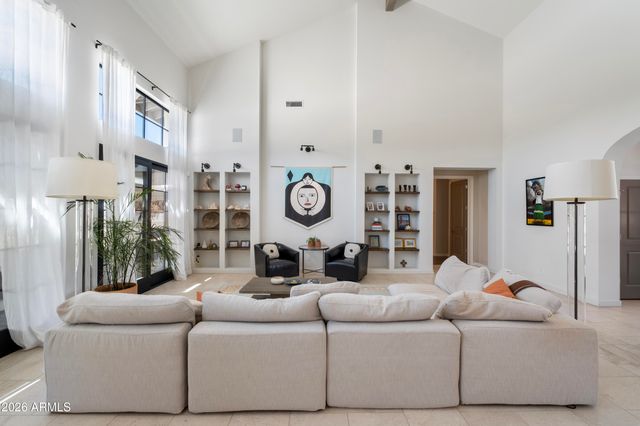 7281 E ROYAL PALM Road, Scottsdale, AZ 85258