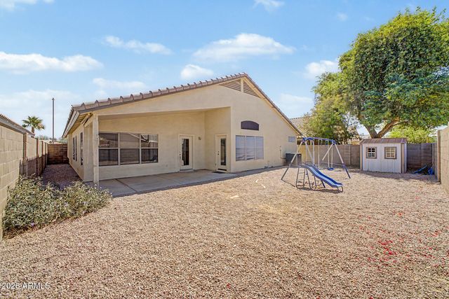15267 W HONEYSUCKLE Lane, Surprise, AZ 85374