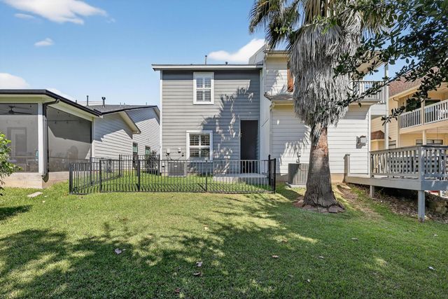279 Capetown, Conroe, TX 77356