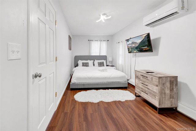 8 Forest Lane, Greenwood Lake, NY 10925