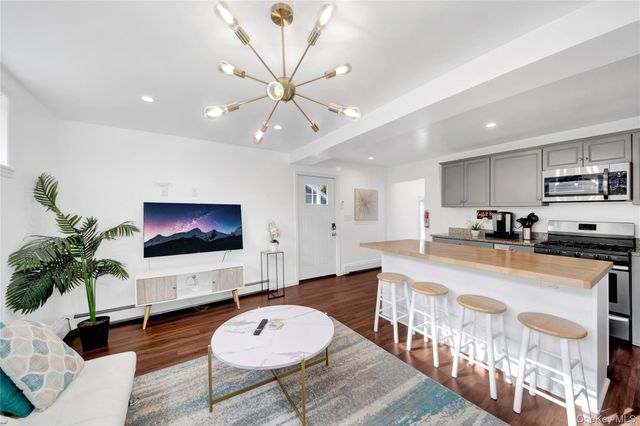 8 Forest Lane, Greenwood Lake, NY 10925