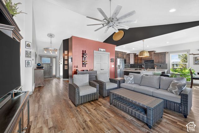 3203 N 3325 W, Plain City, UT 84404