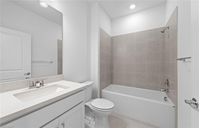 3960 Sweet Alyssum TER, Alva, FL 33920