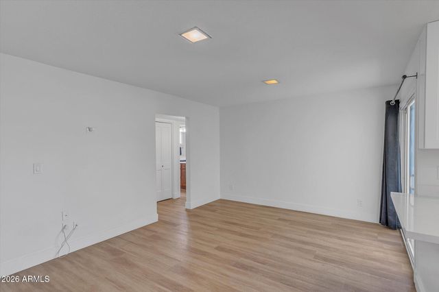 1034 E HERMOSA Drive, Tempe, AZ 85282