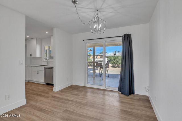 1034 E HERMOSA Drive, Tempe, AZ 85282