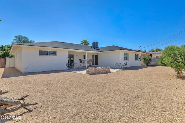 1034 E HERMOSA Drive, Tempe, AZ 85282