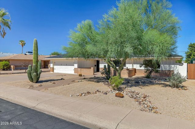 1034 E HERMOSA Drive, Tempe, AZ 85282