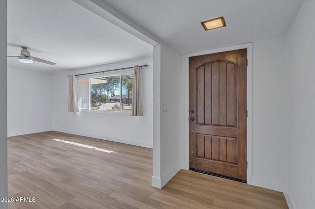 1034 E HERMOSA Drive, Tempe, AZ 85282