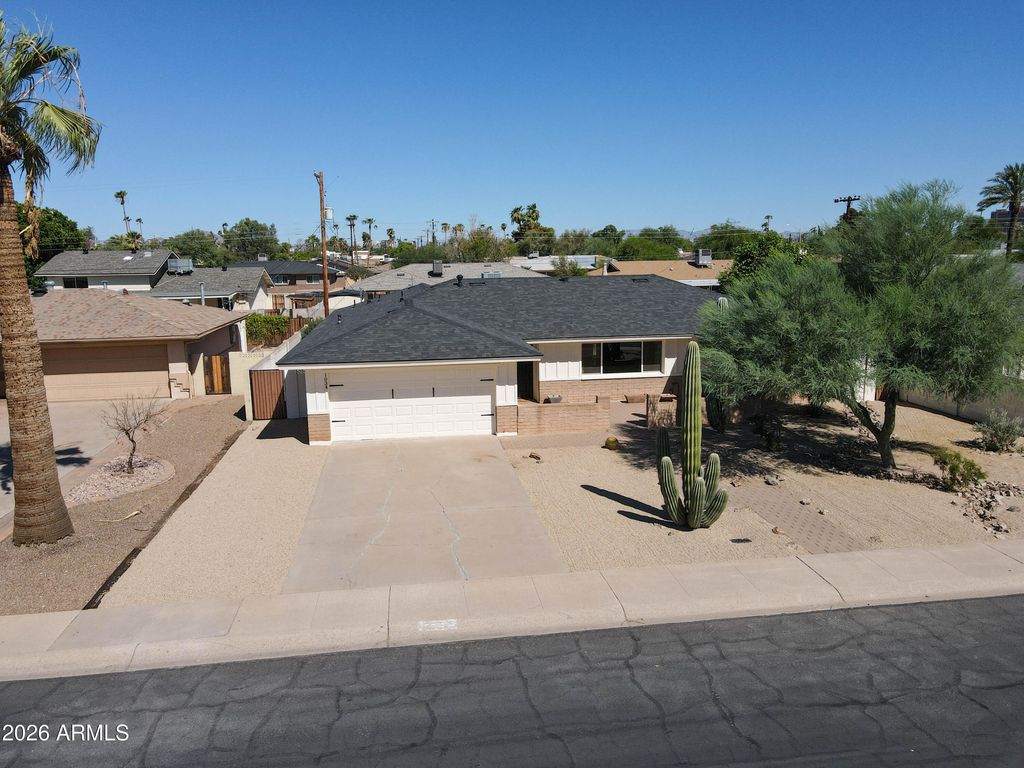 1034 E HERMOSA Drive, Tempe, AZ 85282 — photo 2