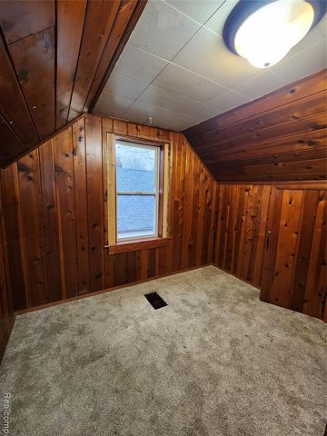 965 Voorheis Street, Pontiac, MI 48341