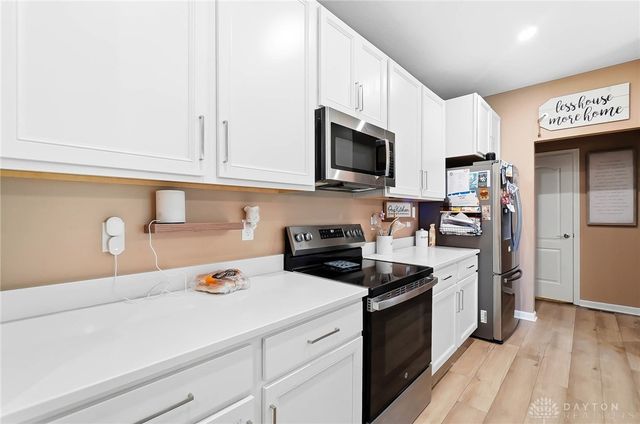 1543 Arden Bend, Fairborn, OH 45324