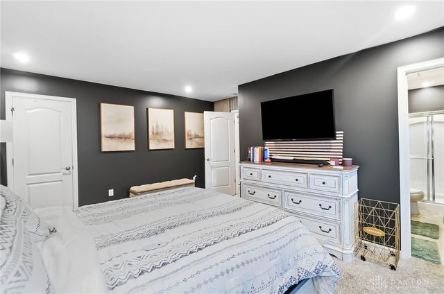 1543 Arden Bend, Fairborn, OH 45324