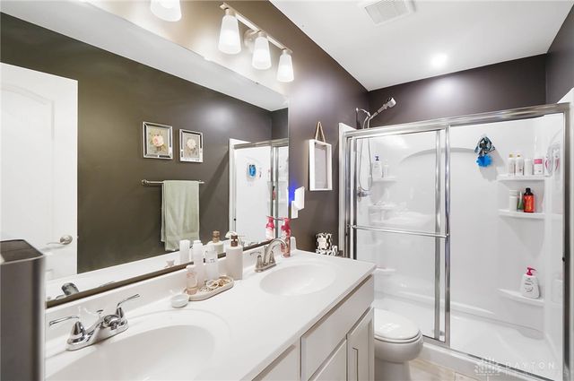 1543 Arden Bend, Fairborn, OH 45324