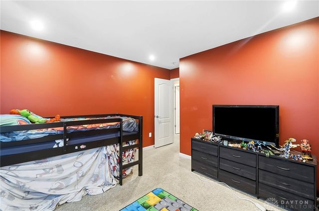 1543 Arden Bend, Fairborn, OH 45324
