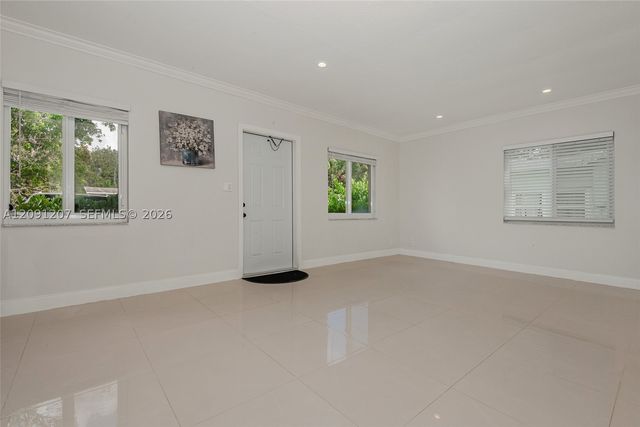 2307 SW 17th Ave 2, Fort Lauderdale, FL 33315