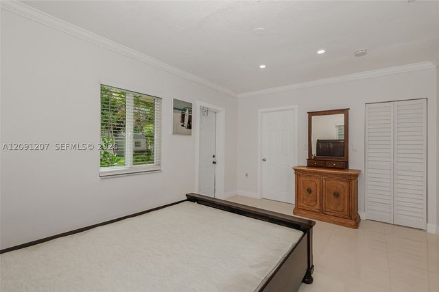 2307 SW 17th Ave 2, Fort Lauderdale, FL 33315