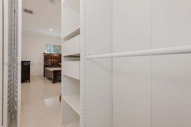 2307 SW 17th Ave 2, Fort Lauderdale, FL 33315