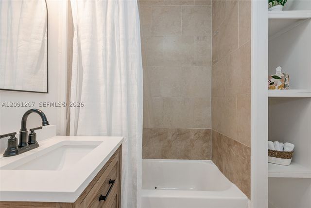2307 SW 17th Ave 2, Fort Lauderdale, FL 33315