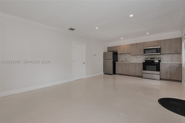 2307 SW 17th Ave 2, Fort Lauderdale, FL 33315