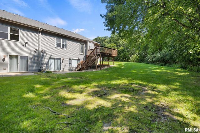 6502 N Queen Frances Ln, Peoria, IL 61615