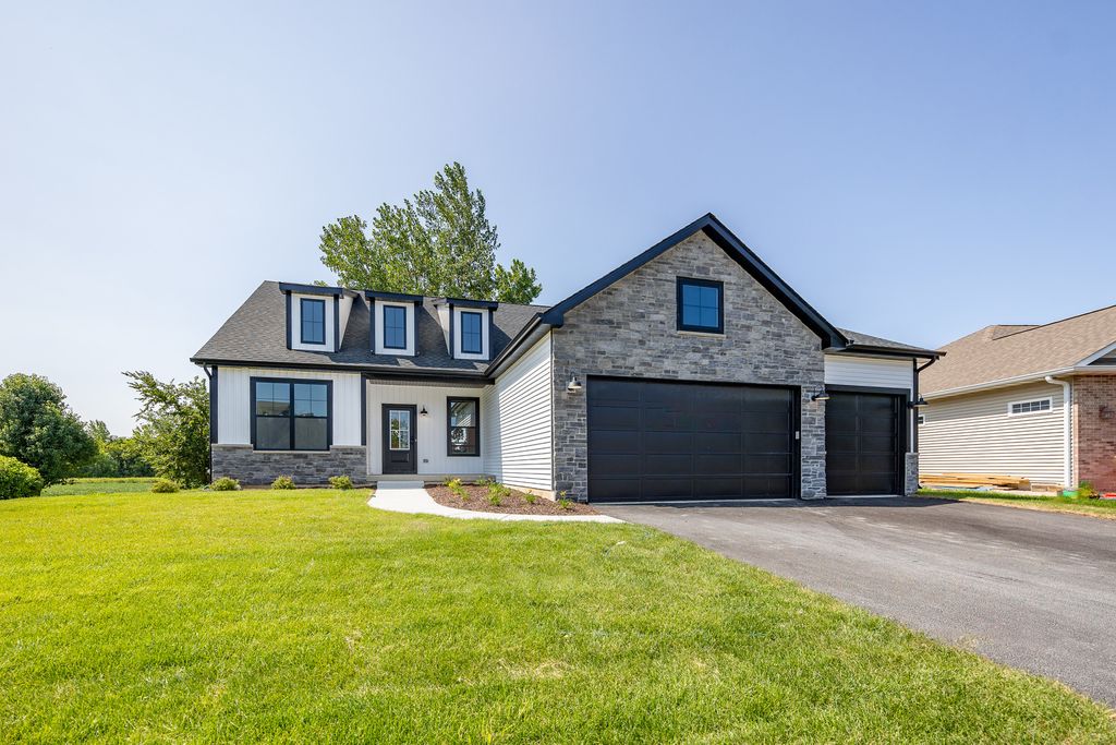 Lot 17 Joseph Court, Leclaire, IA 52753