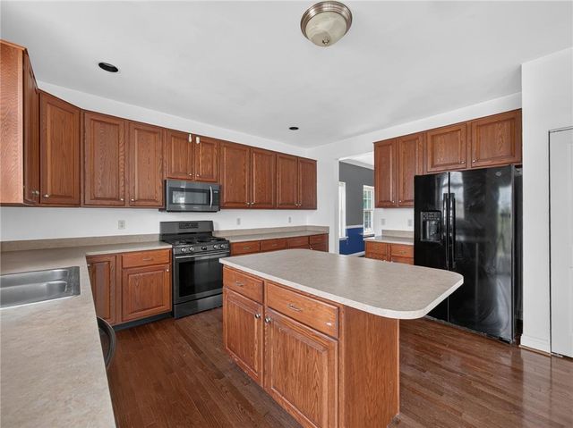 3821 Rittenhouse Road, Lower Macungie Twp, PA 18062