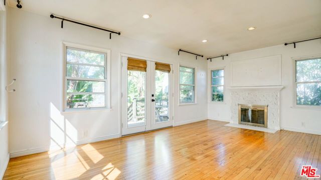 6632 W 87th Street, Los Angeles, CA 90045