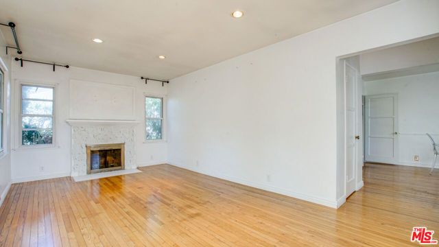 6632 W 87th Street, Los Angeles, CA 90045