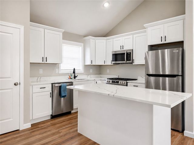 63 Chester Avenue, Providence, RI 02907