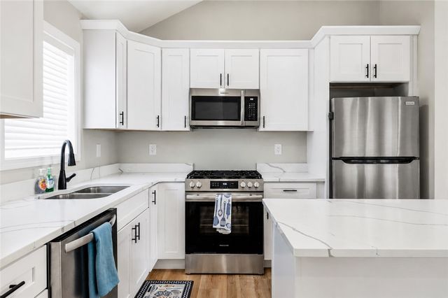 63 Chester Avenue, Providence, RI 02907