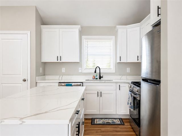 63 Chester Avenue, Providence, RI 02907