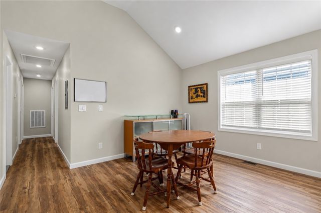 63 Chester Avenue, Providence, RI 02907