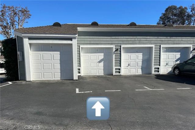 102 Santa Rosa Court, Laguna Beach, CA 92651