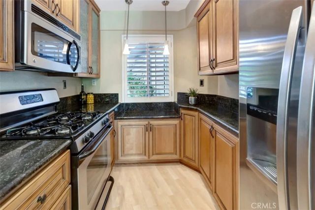 102 Santa Rosa Court, Laguna Beach, CA 92651